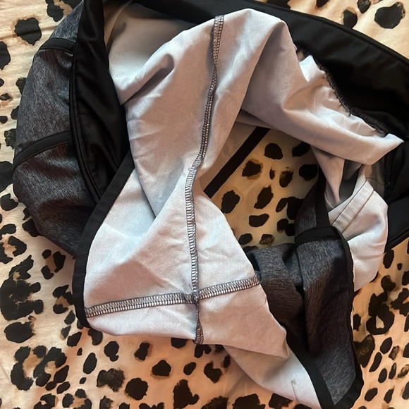 Pink brand workout shorts large - Picture 12 of 12